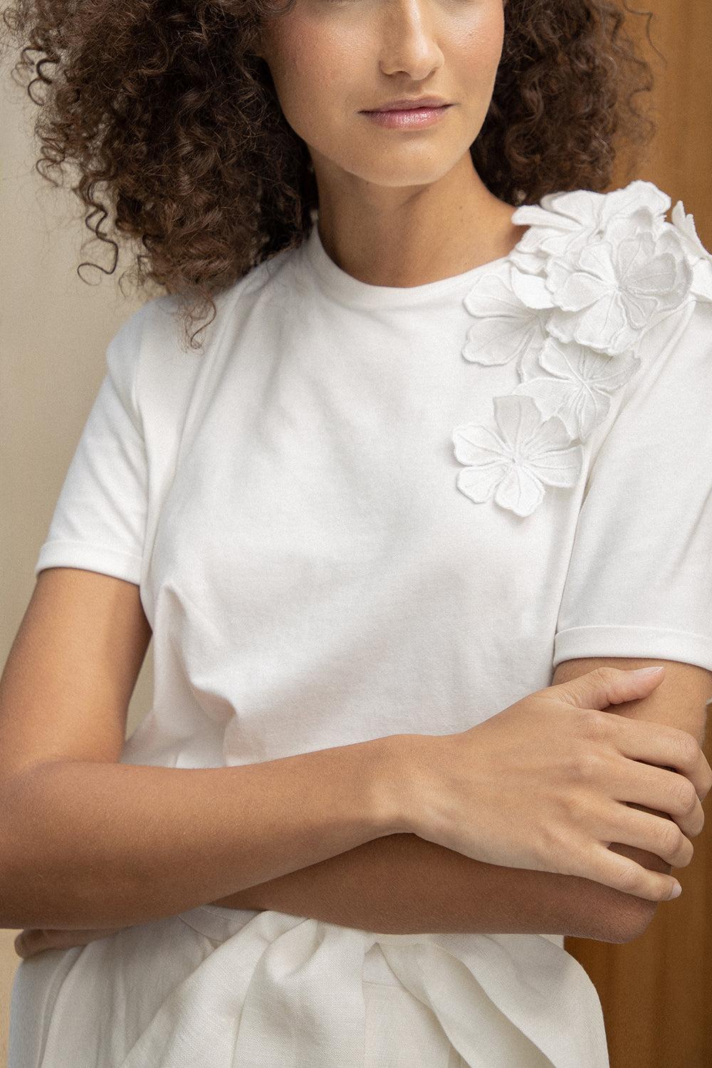 Muchos Cantos Tee-OFF WHITE-XS-CLOTHINGTOPT-SHIRT-ANDRES OTALORA