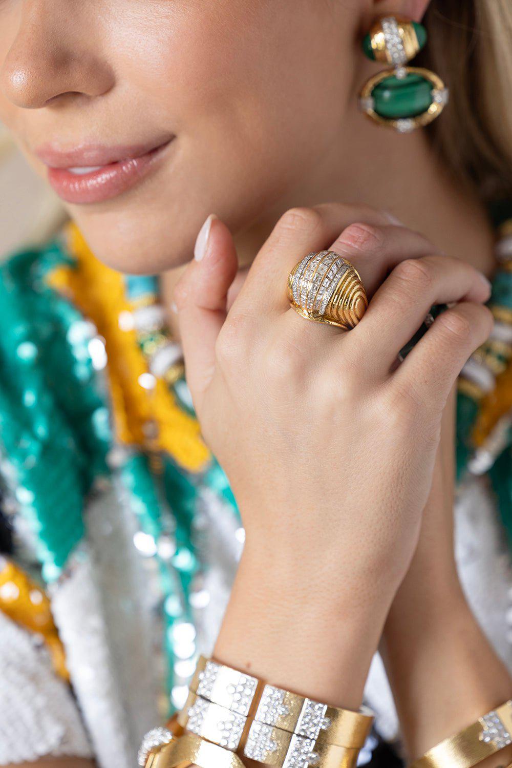 DAVID WEBB-Light Dome Ring-YELLOW GOLD