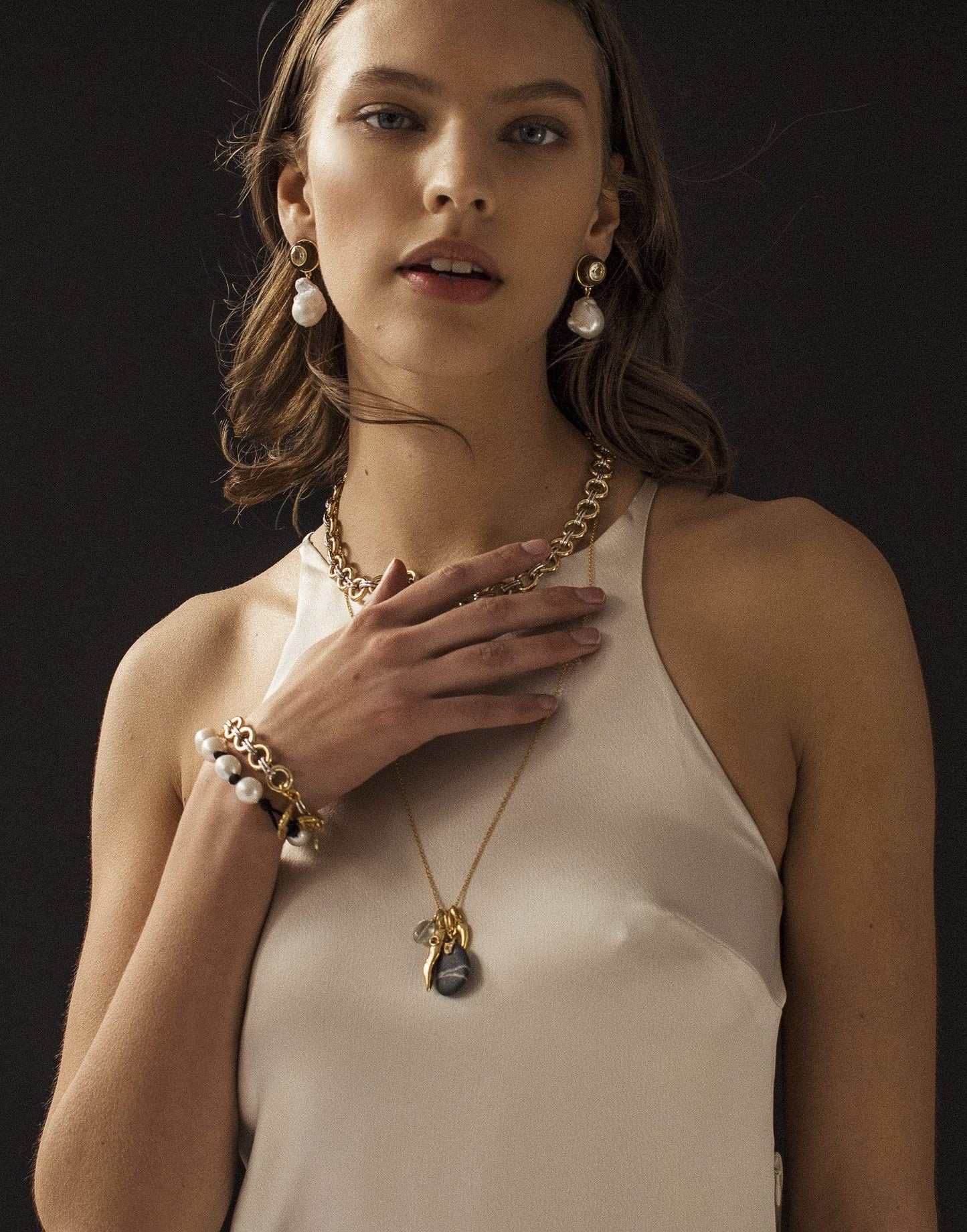 LIZZIE FORTUNATO-Cruz Bracelet-PEARL