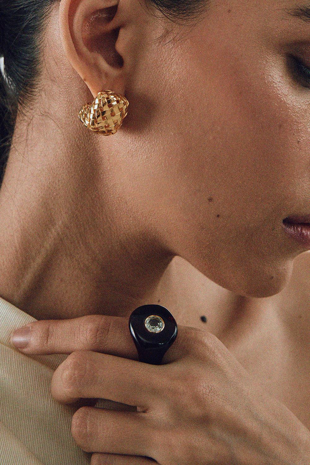 WOVEN HOOP EARRINGS-GOLD-JEWELRYBOUTIQUEEARRING-LIZZIE FORTUNATO