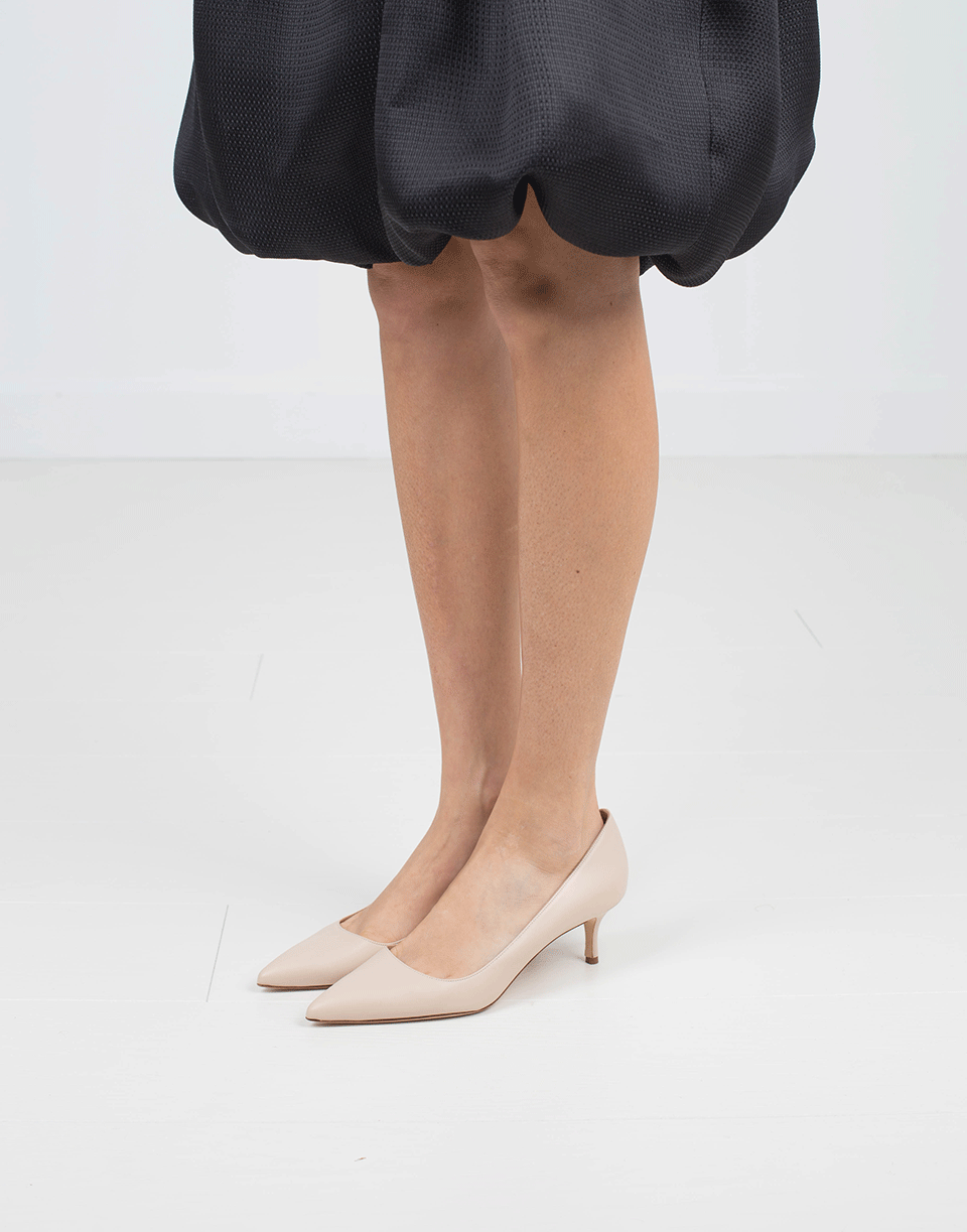 MANOLO BLAHNIK-Calf Pump-