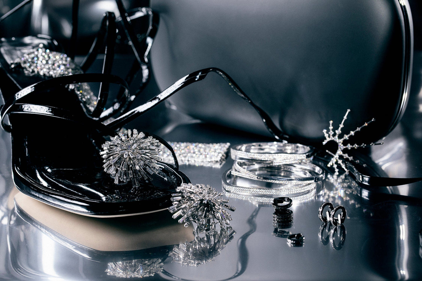 REPOSSI-Berbere Monotype Diamond Earcuff-BLACK GOLD