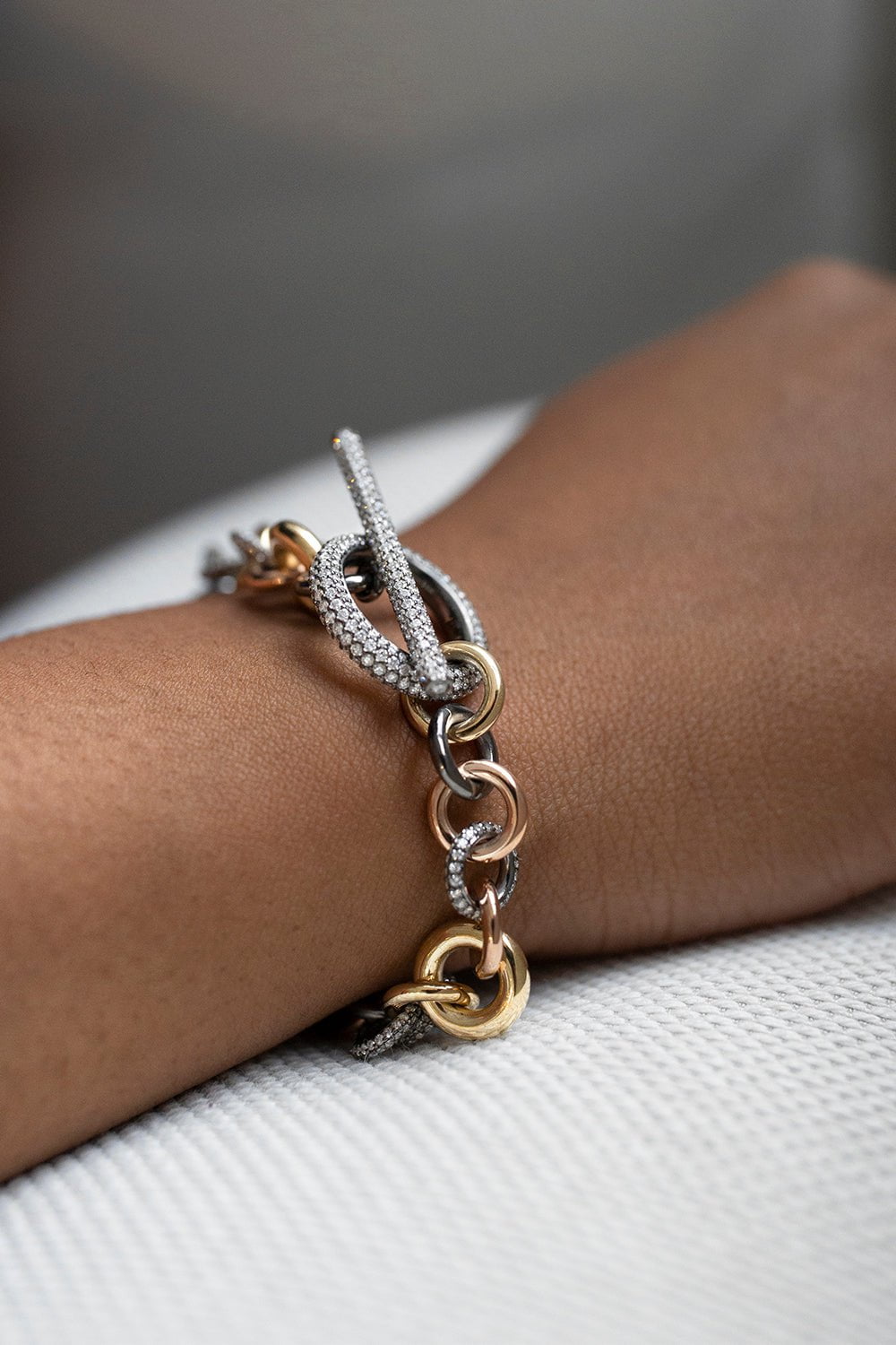 SPINELLI KILCOLLIN-Atlantis MX Pave Toggle Chain Bracelet-YELLOW GOLD