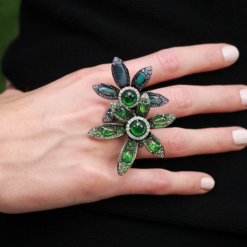 WENDY YUE-Tsavorite Flower Ring-BLACK GOLD