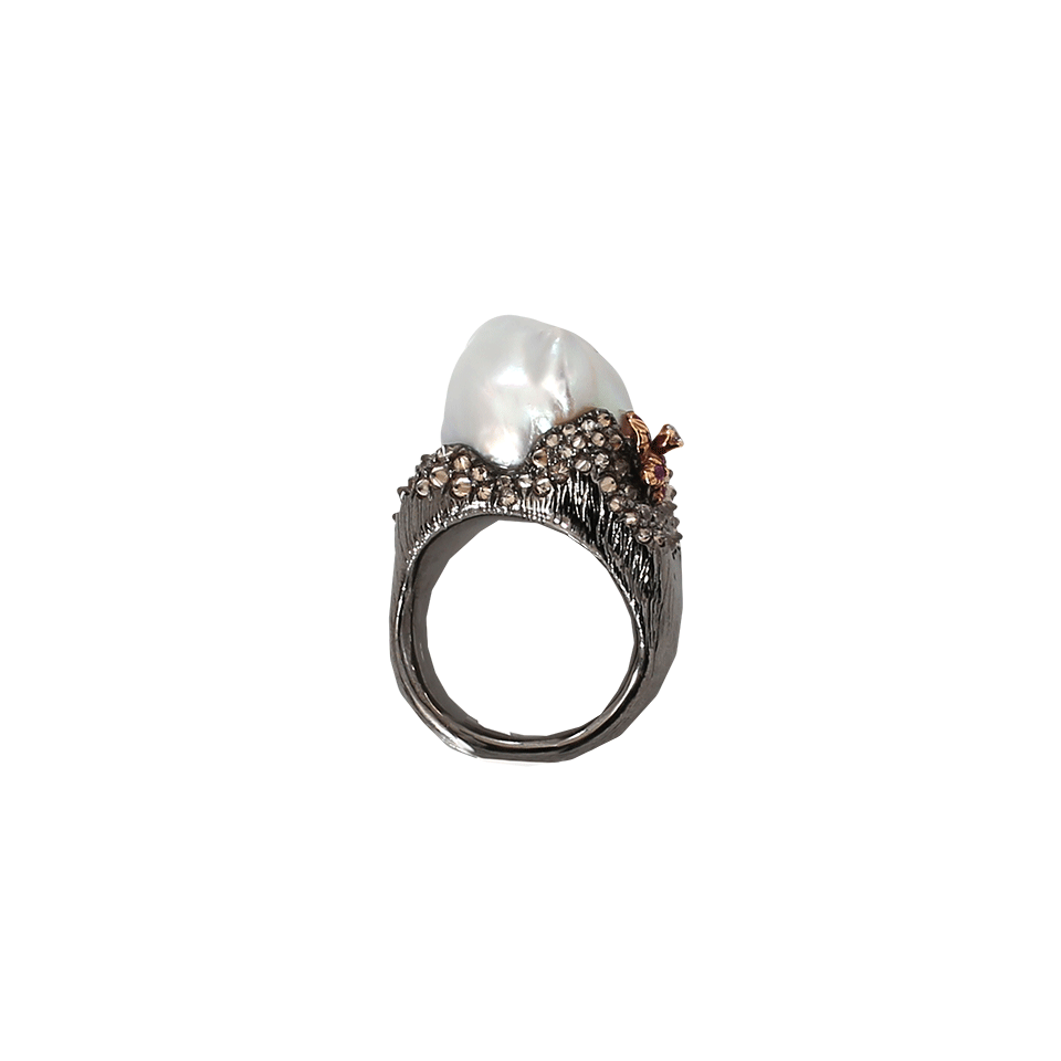 ARUNASHI-Pearl Set Diamond Ring-BLKGOLD