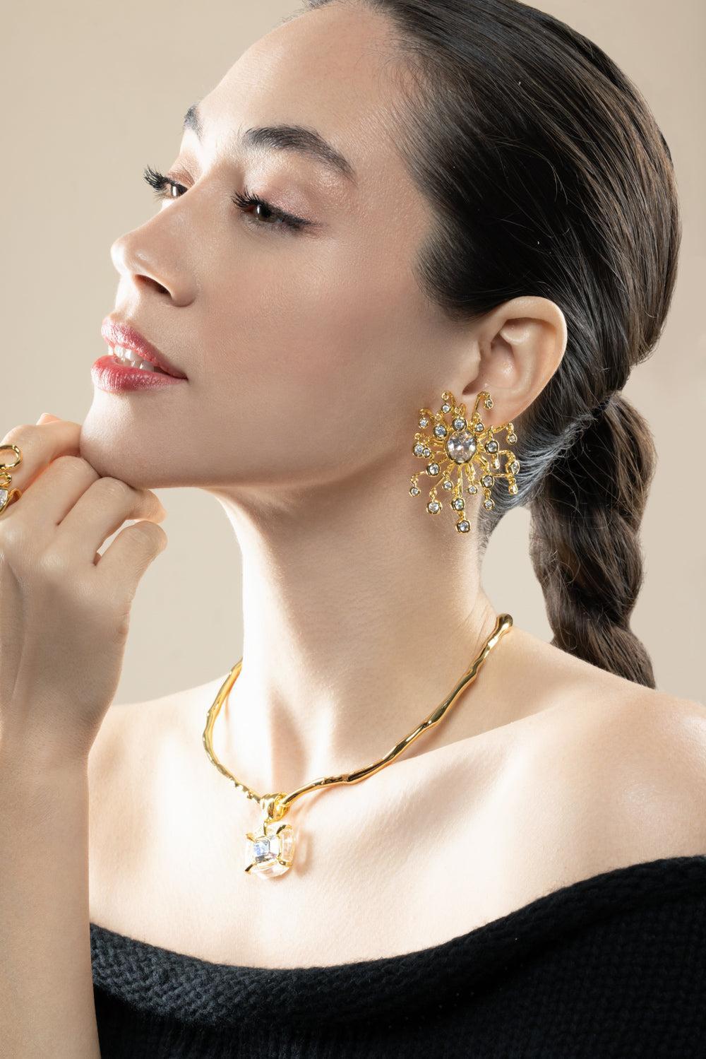 Crystal Liquid Lucite Jeweled Collar Necklace-YELLOW-JEWELRYBOUTIQUENECKLACE O-ALEXIS BITTAR