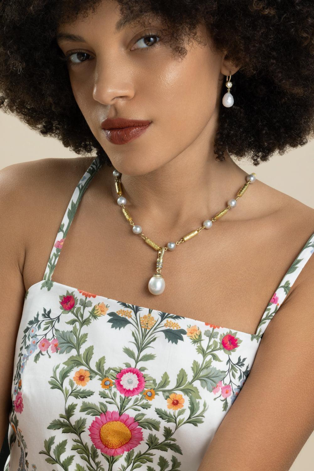 Akoya Pearl Bullet Necklace-YELLOW GOLD-30-JEWELRYFINE JEWELEARRING-SYLVA & CIE