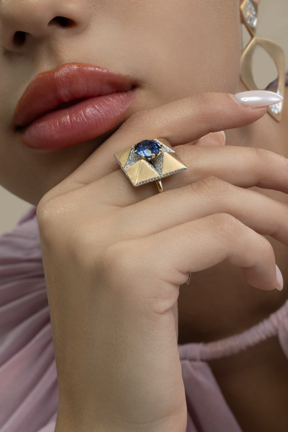 Sapphire The Fortune Teller Origami Ring