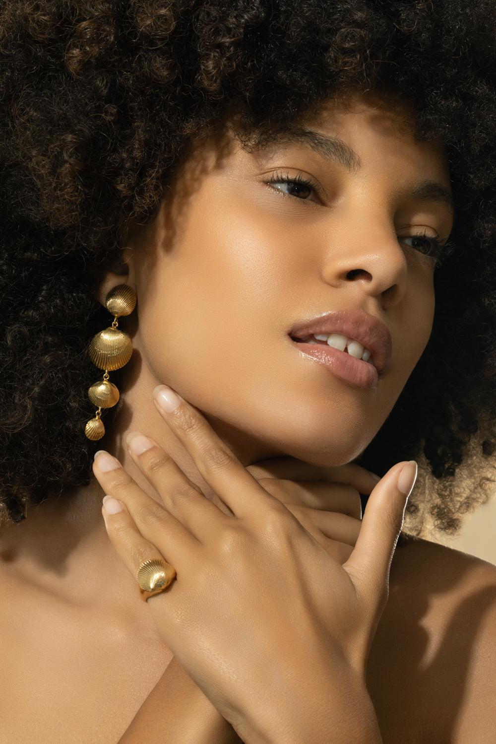 Shell Drop Earrings-YELLOW GOLD-JEWELRYFINE JEWELEARRING-CADAR