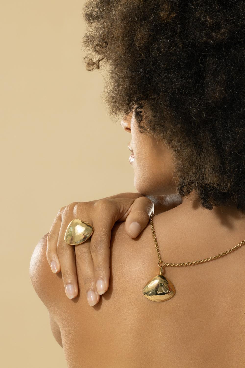 Shell Charm Necklace-YELLOW GOLD-JEWELRYFINE JEWELNECKLACE O-CADAR