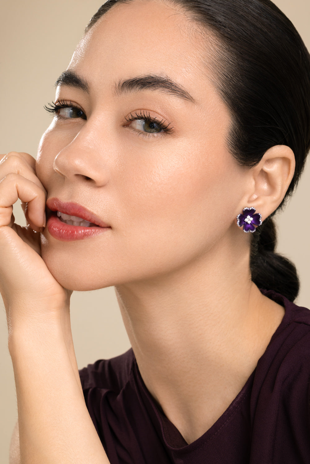 Diamond Purple Flower Stud Elemento Earrings