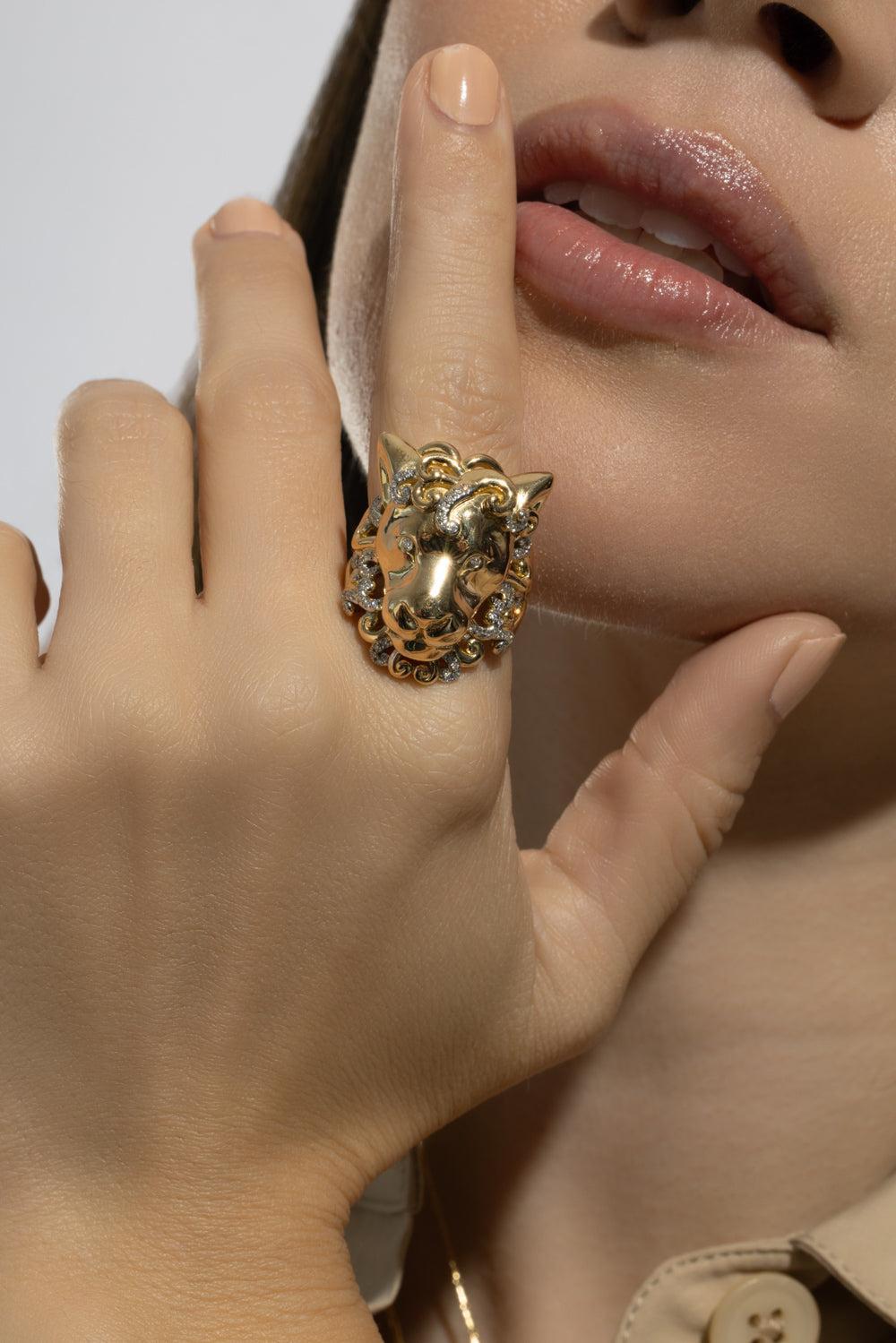 Leo Zodiac Ring-YELLOW GOLD-7.5-JEWELRYFINE JEWELRING-BRENT NEALE
