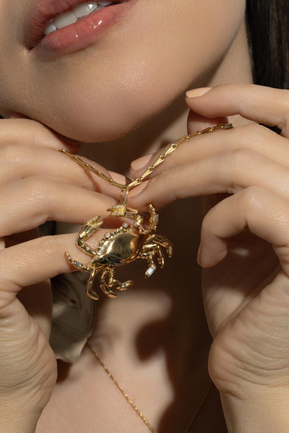 Large Cancer Zodiac Necklace-YELLOW GOLD-18-JEWELRYFINE JEWELNECKLACE O-BRENT NEALE