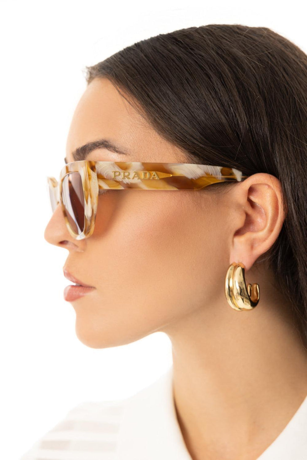 Side Logo Butterfly Lens Sunglasses | PRADA – Marissa  display picture 2