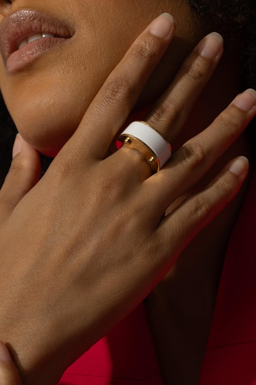 Whte Onyx Luna Curva Ring-YELLOW GOLD-JEWELRYFINE JEWELRING-ALETTO BROTHERS