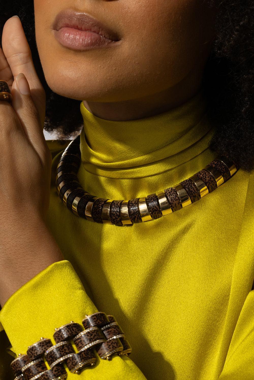 Leopard Palm Wood Selvaggia Collar Necklace-YELLOW GOLD-JEWELRYFINE JEWELNECKLACE O-ALETTO BROTHERS