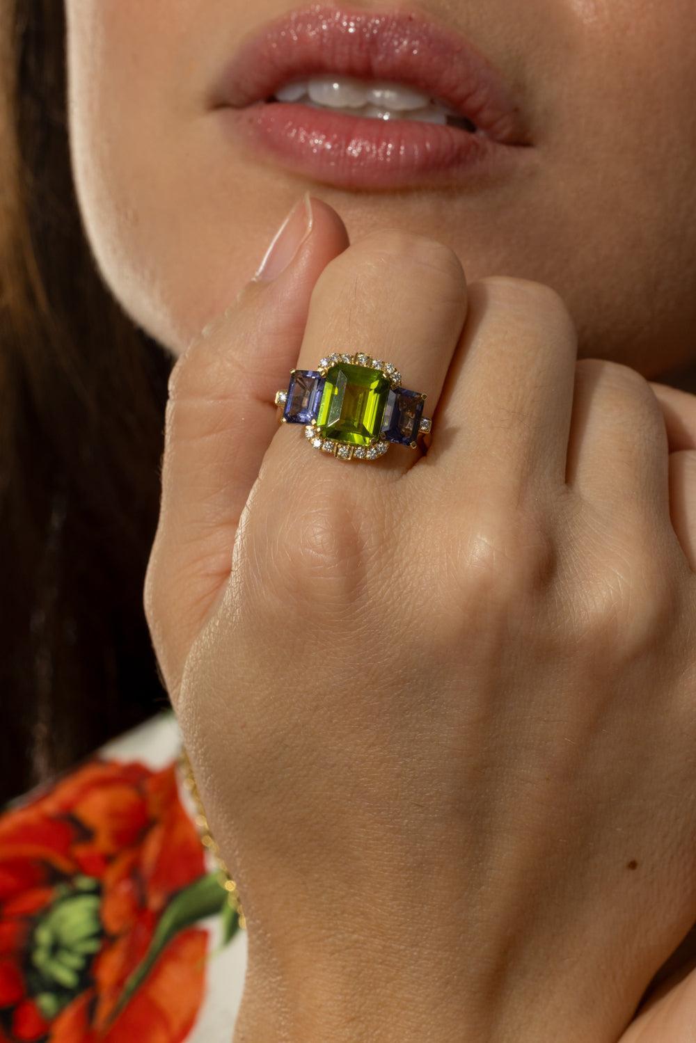 Peridot Lolite Three Stone Gossip Ring-YELLOW GOLD-7-JEWELRYFINE JEWELRING-GOSHWARA