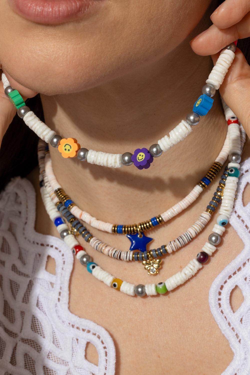 White Shell Smiley Flower Necklace-WHITE-JEWELRYBOUTIQUENECKLACE O-HIJAS DE PUKA