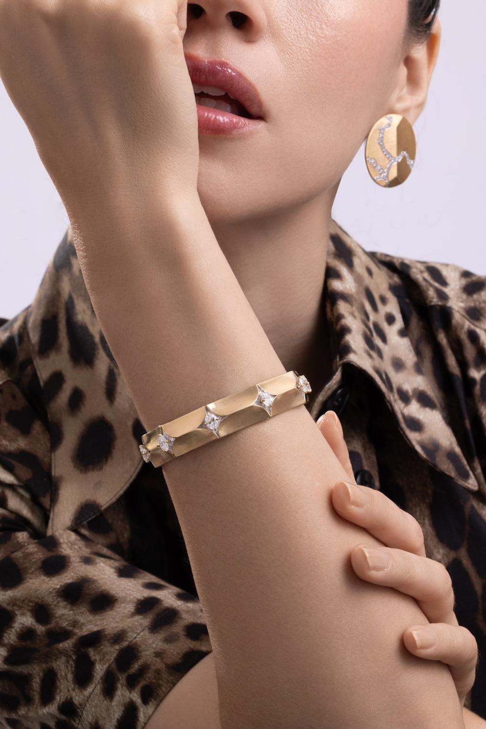 Diamond Oval Enigma Cuff Bracelet-YELLOW GOLD-JEWELRYFINE JEWELBRACELET O-ARUNASHI