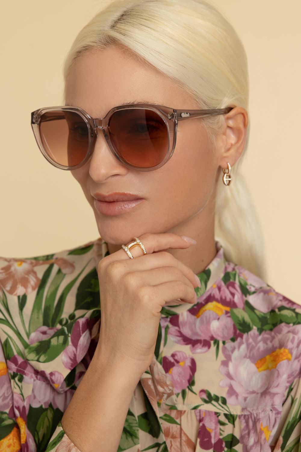 Square Sunglasses-GRYGRYBR-ACCESSORIESUNGLASSES-CHLOÉ
