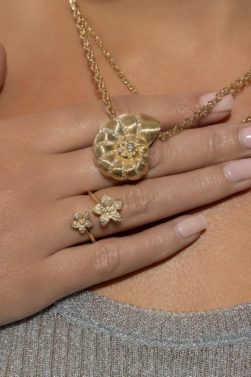 Fluted Nautilus Shell Necklace-YELLOW GOLD-JEWELRYFINE JEWELNECKLACE O-SYDNEY EVAN