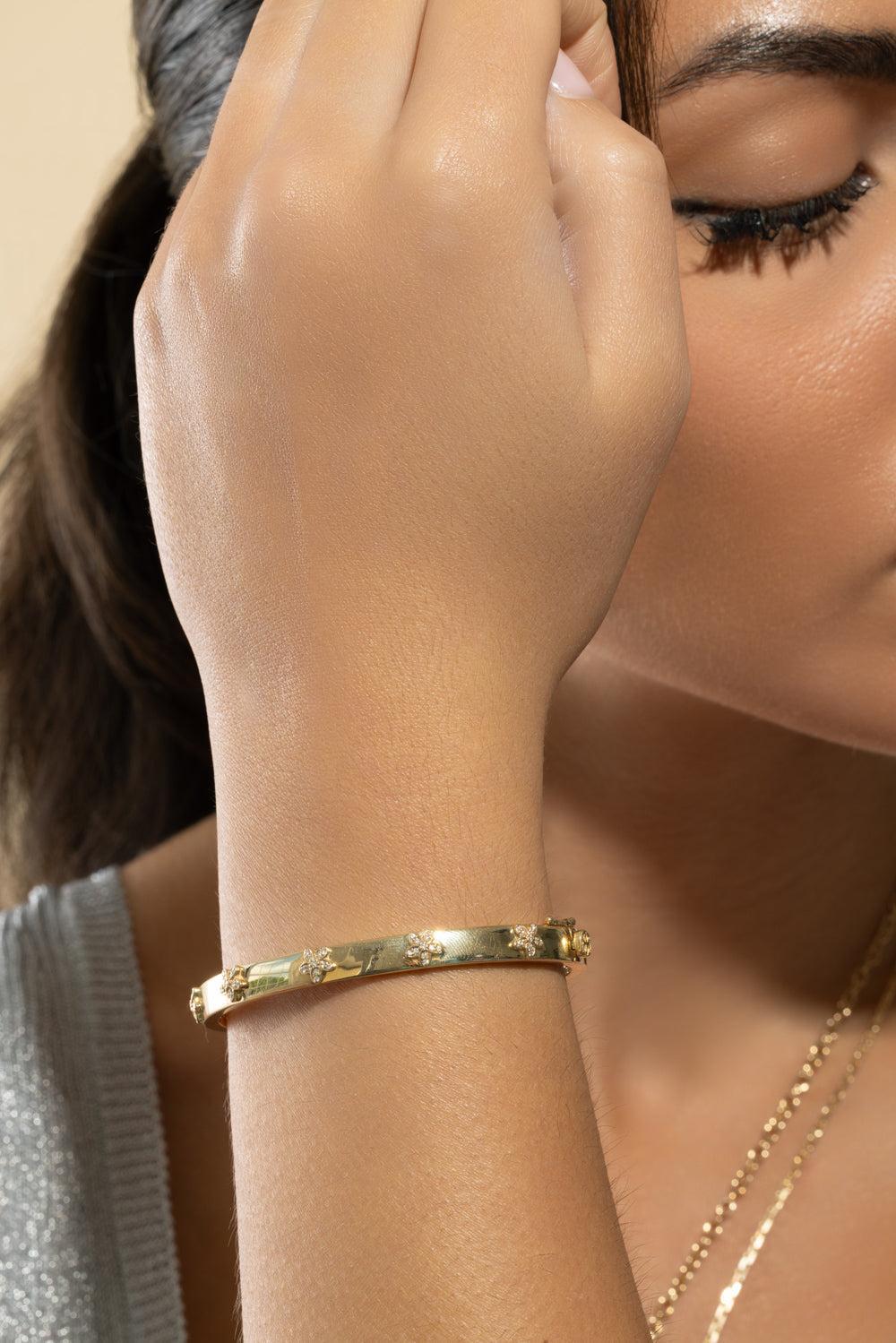 Diamond Flower Bangle Bracelet-YELLOW GOLD-JEWELRYFINE JEWELBRACELET O-SYDNEY EVAN