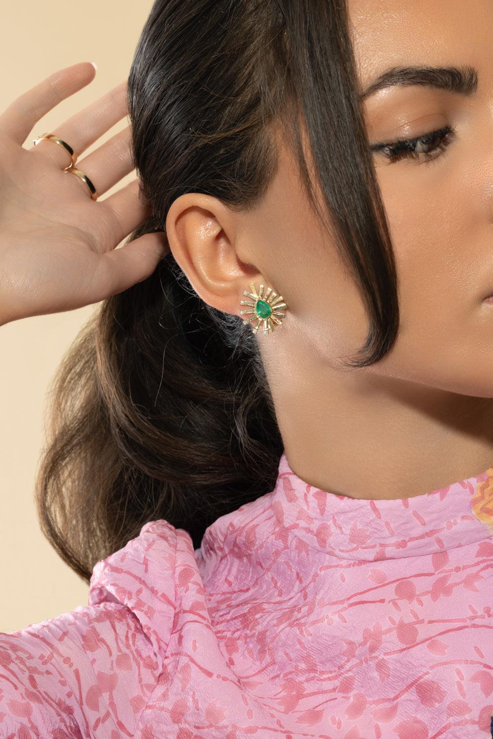 Emerald Mini La Belle Earrings-YELLOW GOLD-JEWELRYFINE JEWELEARRING-CAROL KAUFFMANN