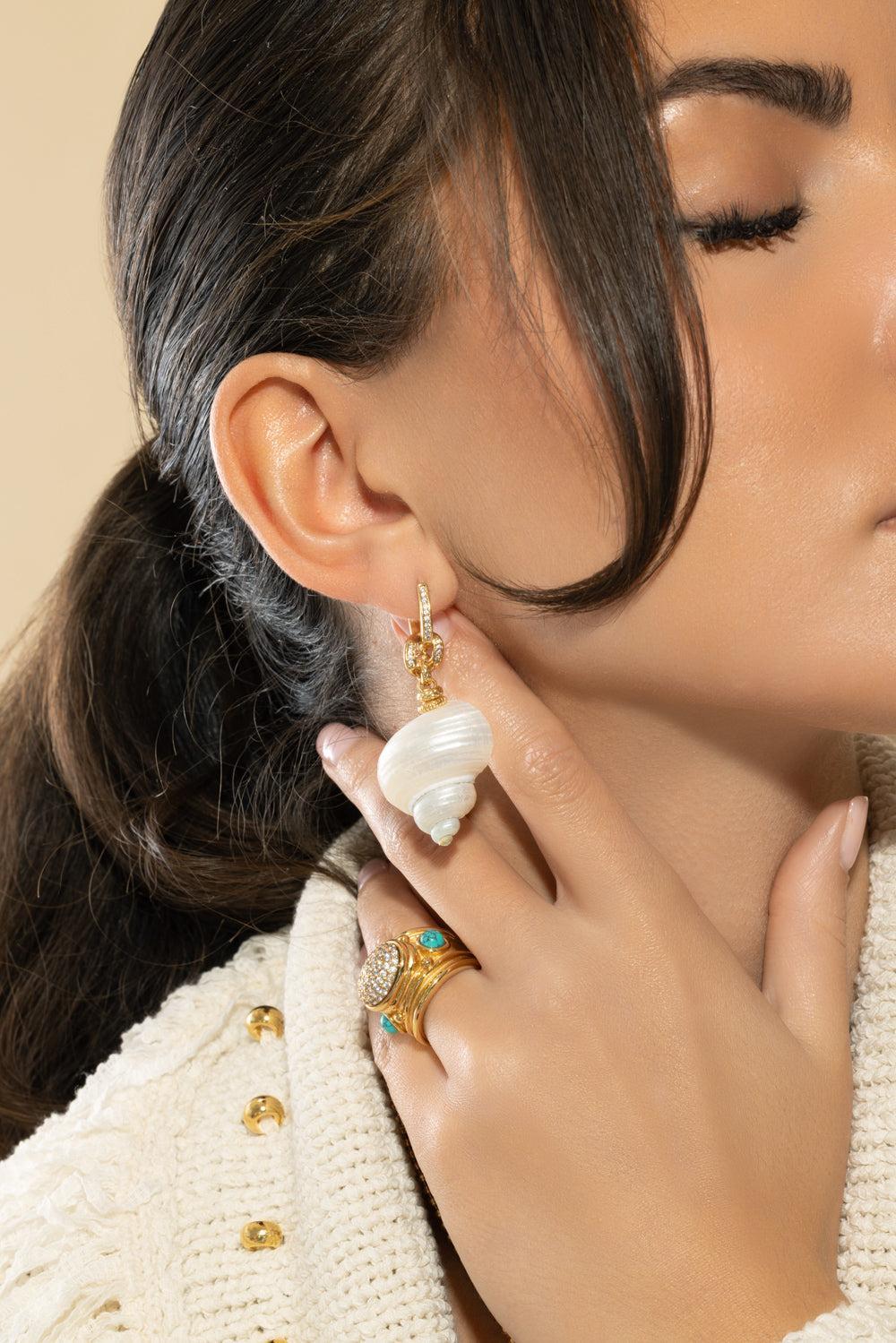 White Pearl Shell Earrings-WHITE-JEWELRYBOUTIQUEEARRING-GAS BIJOUX