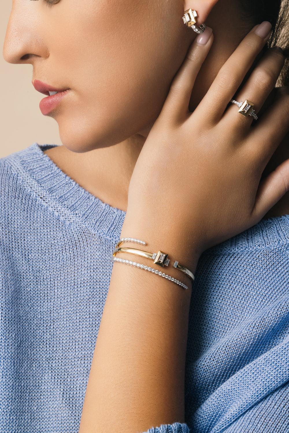 Diamond Round Baguette Golden Strada Bracelet-YELLOW GOLD-JEWELRYFINE JEWELBRACELET O-YEPREM JEWELLERY