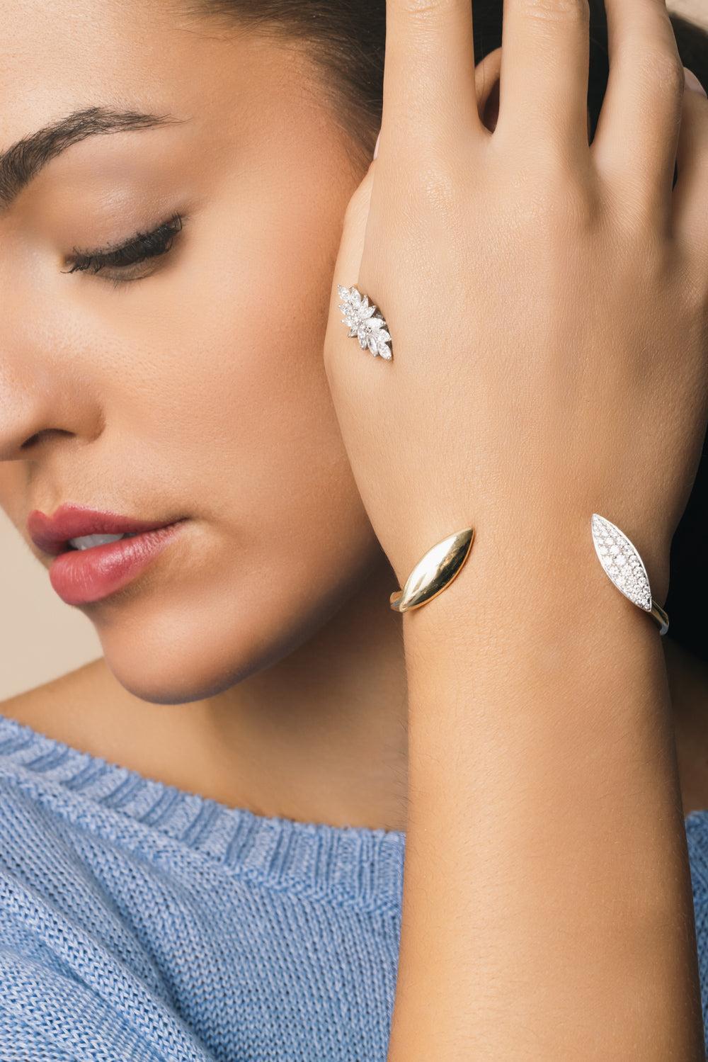 Diamond Statement Golden Strada Hand Bracelet-YELLOW GOLD-JEWELRYFINE JEWELBRACELET O-YEPREM JEWELLERY