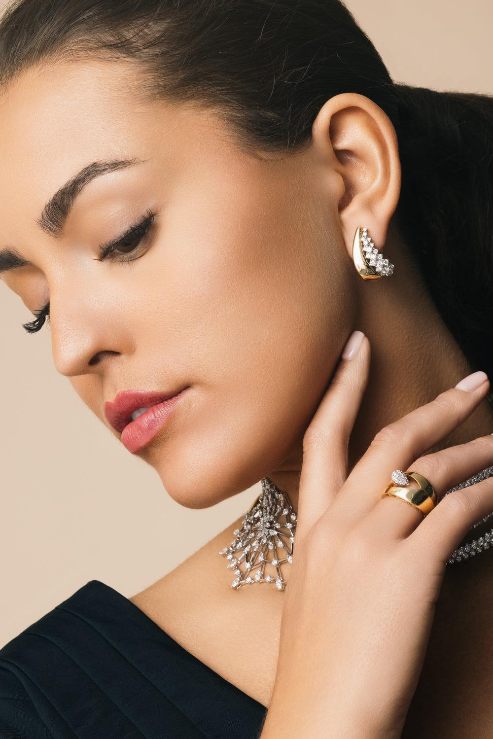 Diamond Round Earrings-YELLOW GOLD-JEWELRYFINE JEWELEARRING-YEPREM JEWELLERY