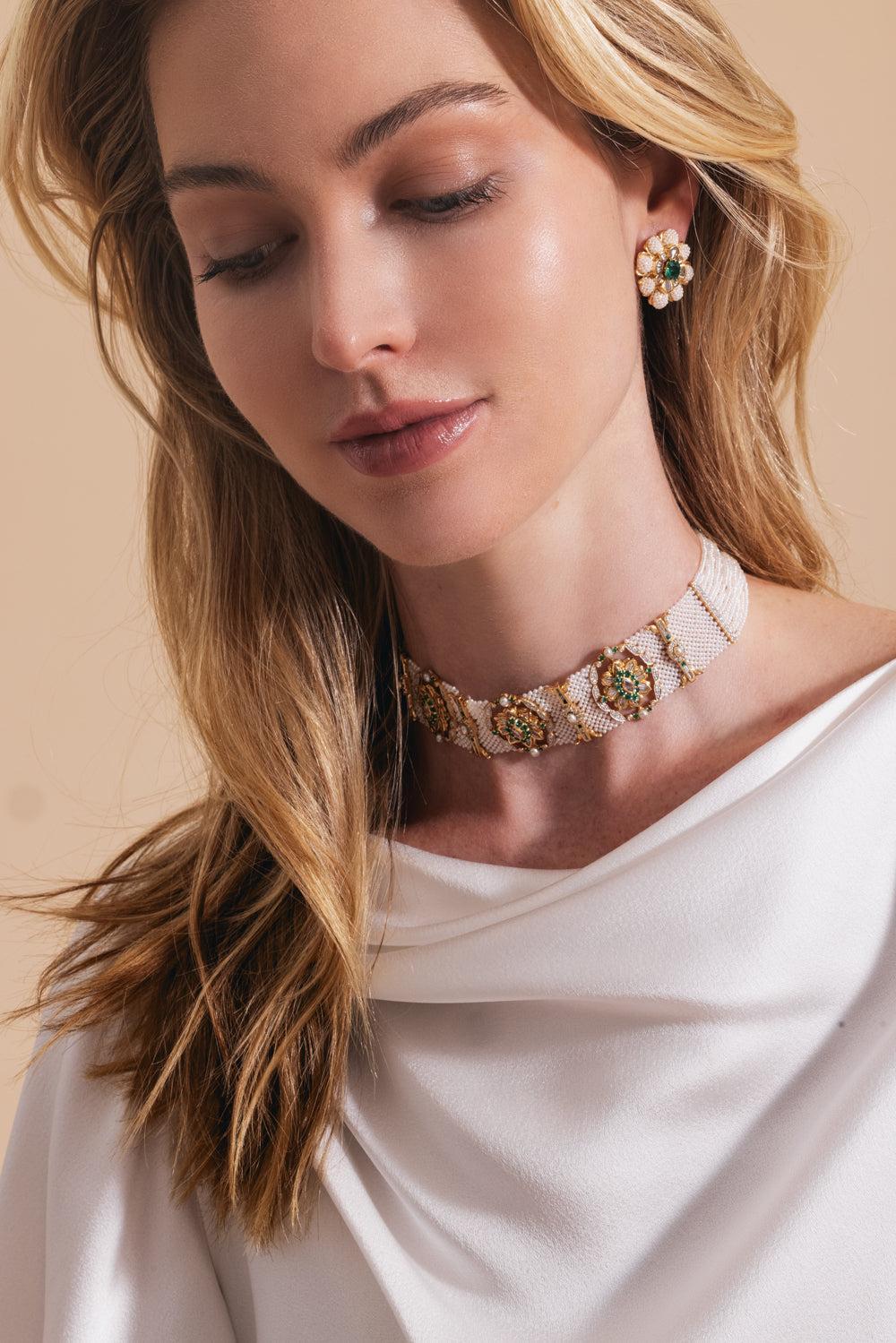 Pearl Emerald Taantvi Necklace-YELLOW GOLD-JEWELRYFINE JEWELNECKLACE O-MOKSH