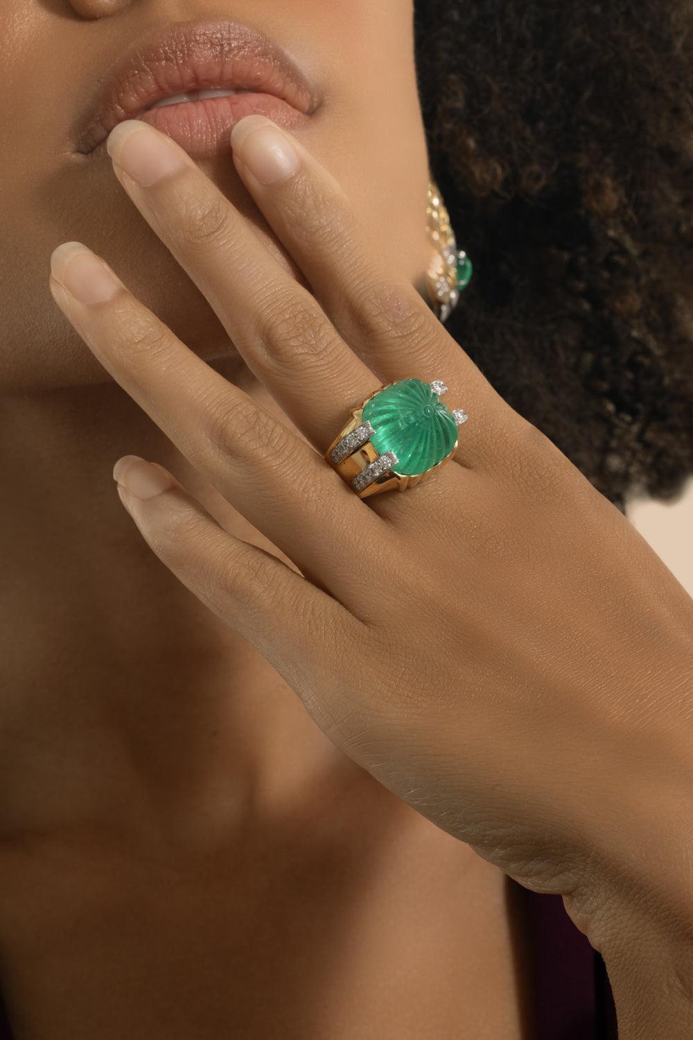 Emerald Diamond Channel Ring-YELLOW GOLD-JEWELRYFINE JEWELRING-DAVID WEBB