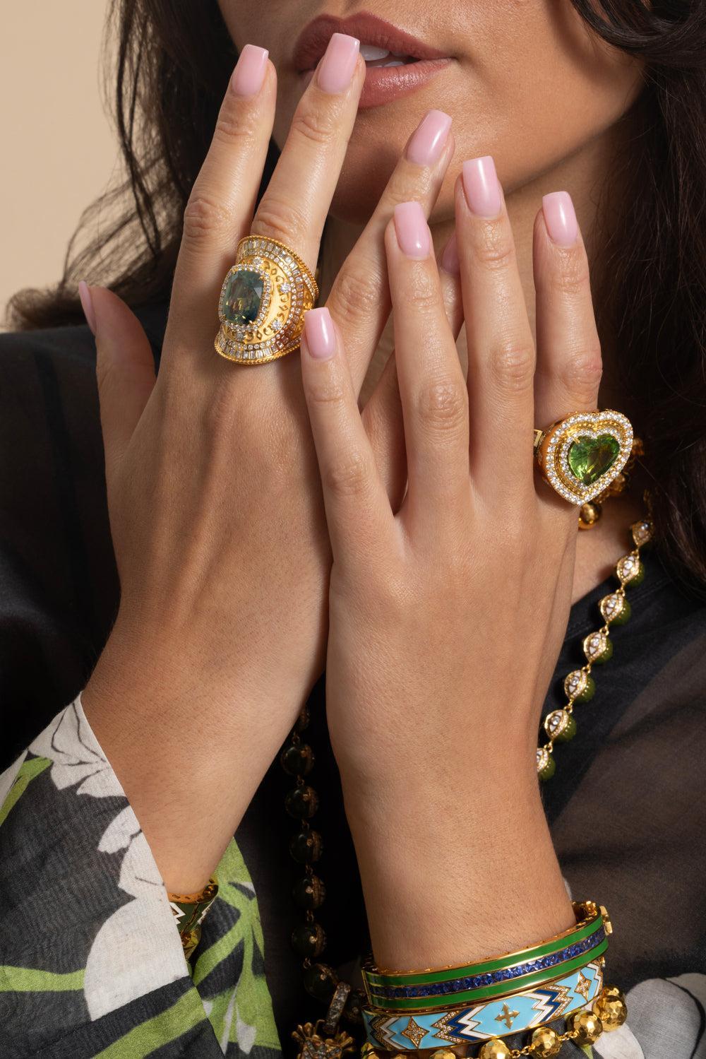 Peridot Diamond Heart Signet Ring-YELLOW GOLD-JEWELRYFINE JEWELRING-BUDDHA MAMA