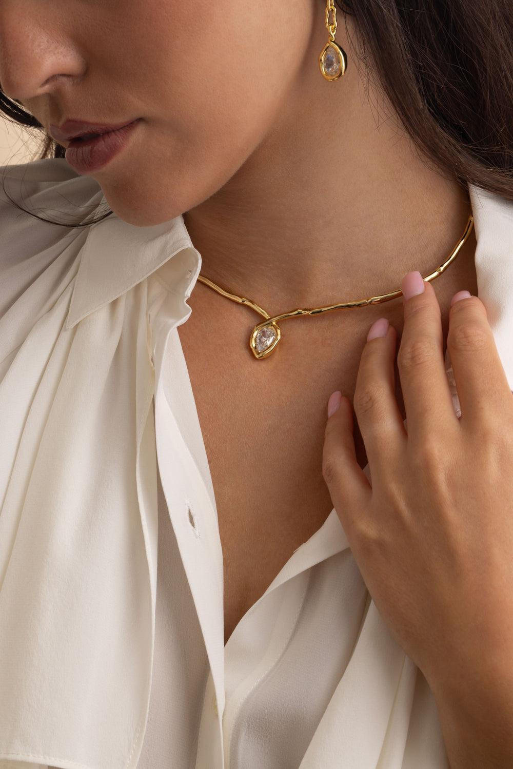 Crystal Solanales Teardrop Pendant Collar Necklace-YELLOW-JEWELRYFINE JEWELNECKLACE O-ALEXIS BITTAR