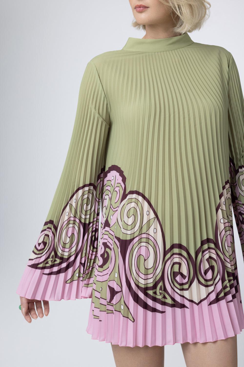 Twirling Tunic Dress - Kells Swiree Placée-GREEN-XS-CLOTHINGTOPTUNIC-LA DOUBLEJ
