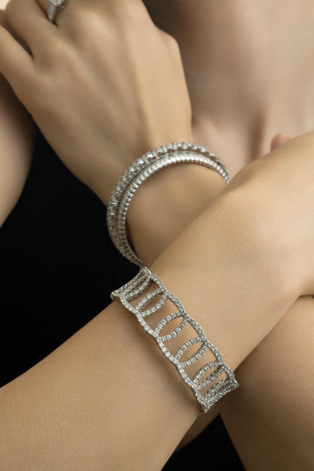 Diamond Overlap Stretch Bracelet-WHITE GOLD-JEWELRYFINE JEWELBRACELET O-ZYDO