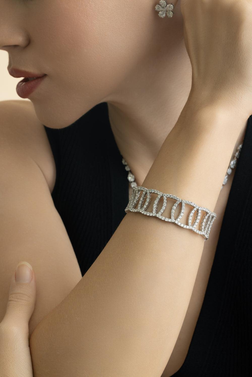 Diamond Wide Overlap Stretch Bracelet-WHITE GOLD-JEWELRYFINE JEWELBRACELET O-ZYDO