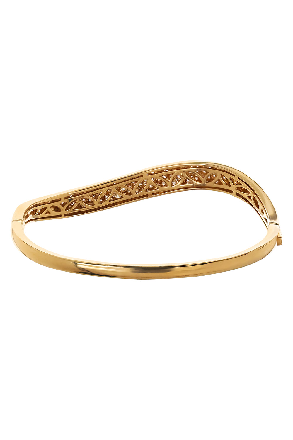 Diamond Scattered Wave Bangle Bracelet