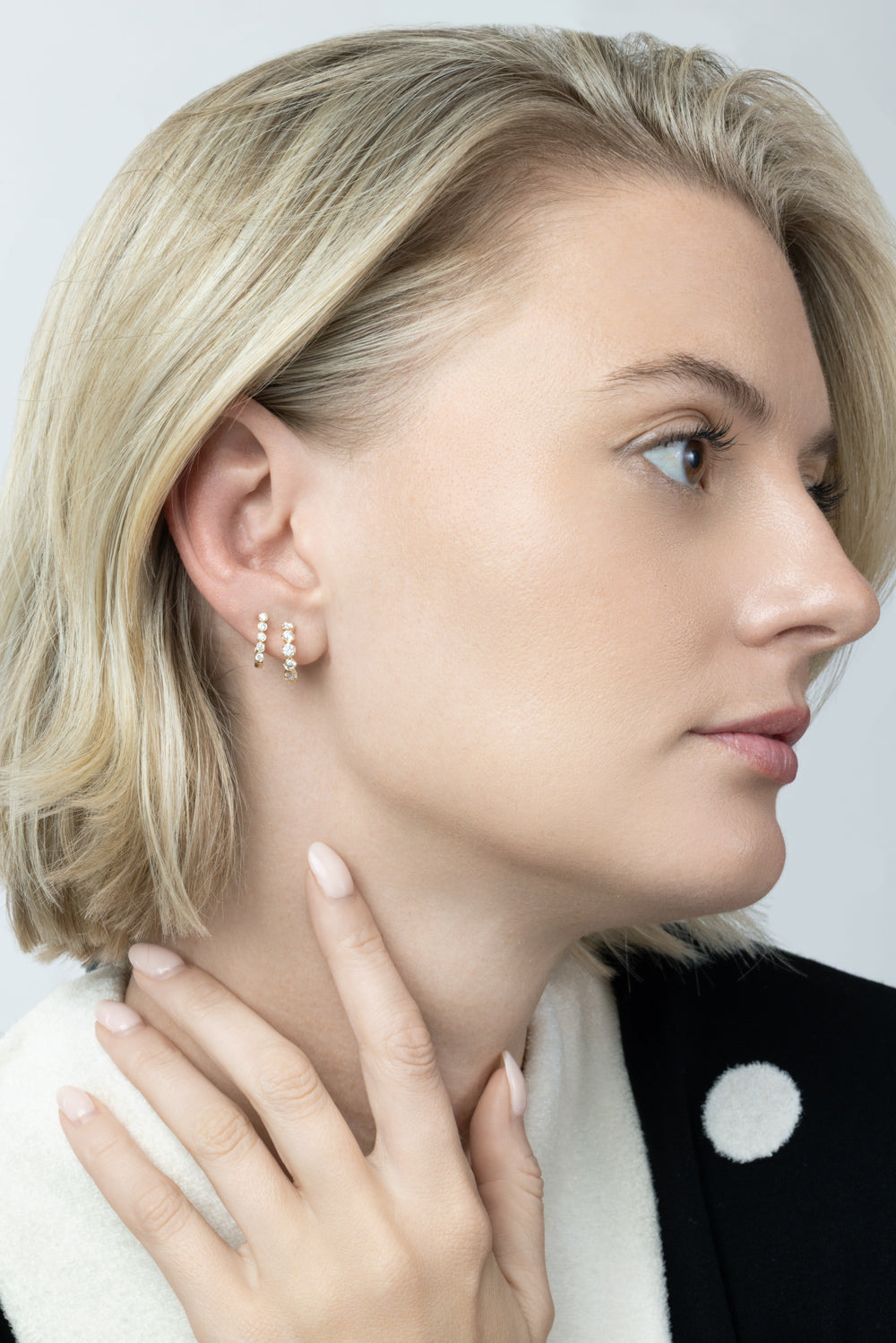  Five Diamond Huggie Hoop Earrings-YELLOW GOLD-JEWELRYFINE JEWELEARRING-SOFIA LAROUSSI 