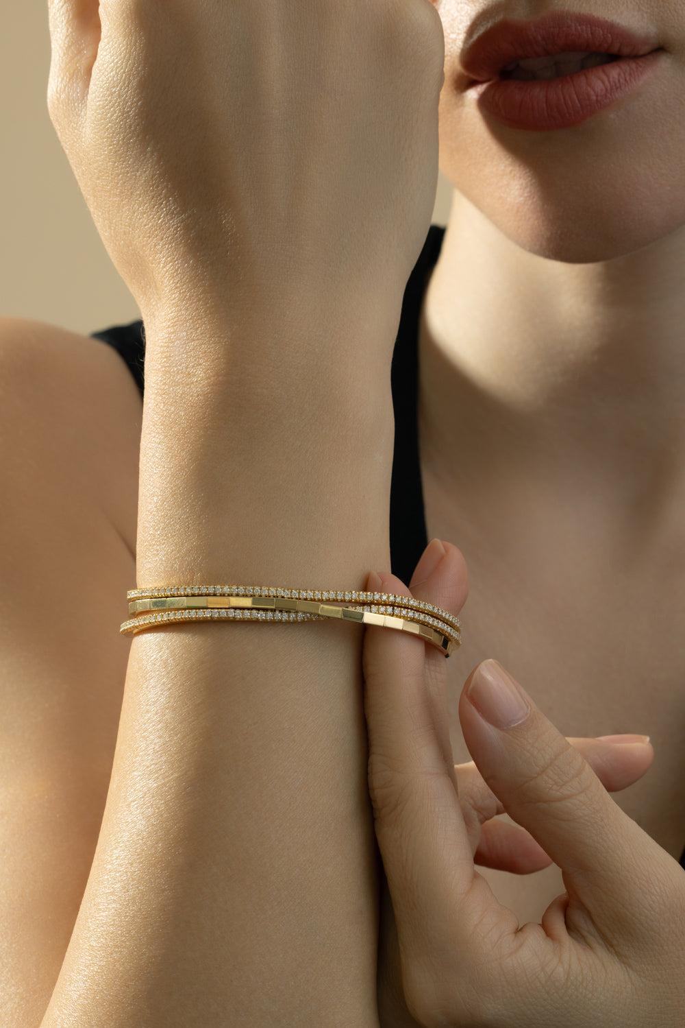 Diamond Three Turn Half Extensible Stretch Bracelet-YELLOW GOLD-JEWELRYFINE JEWELBRACELET O-ROBERTO DEMEGLIO