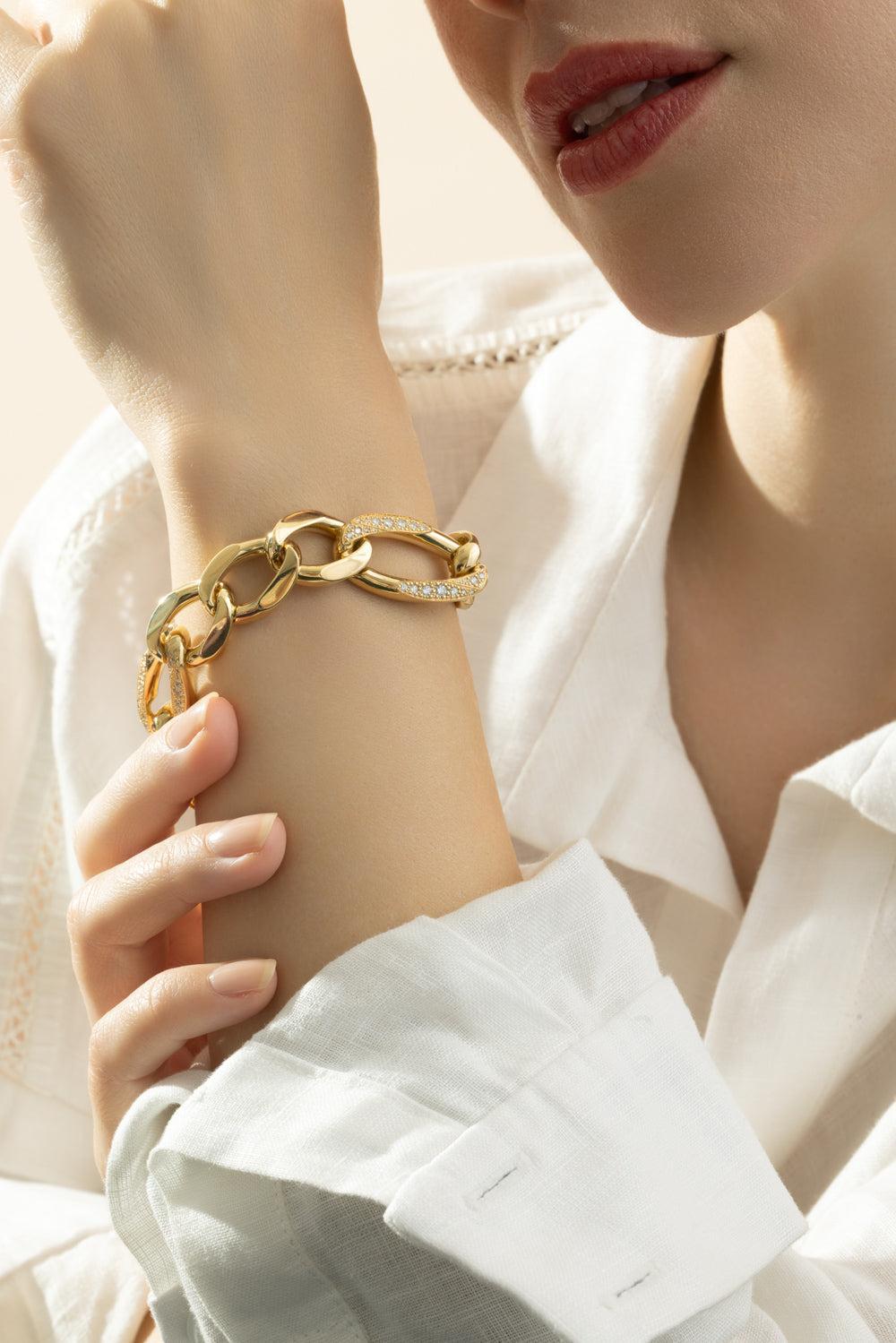 Three Diamond Link Bracelet-YELLOW GOLD-JEWELRYFINE JEWELBRACELET O-BIZZOTTO