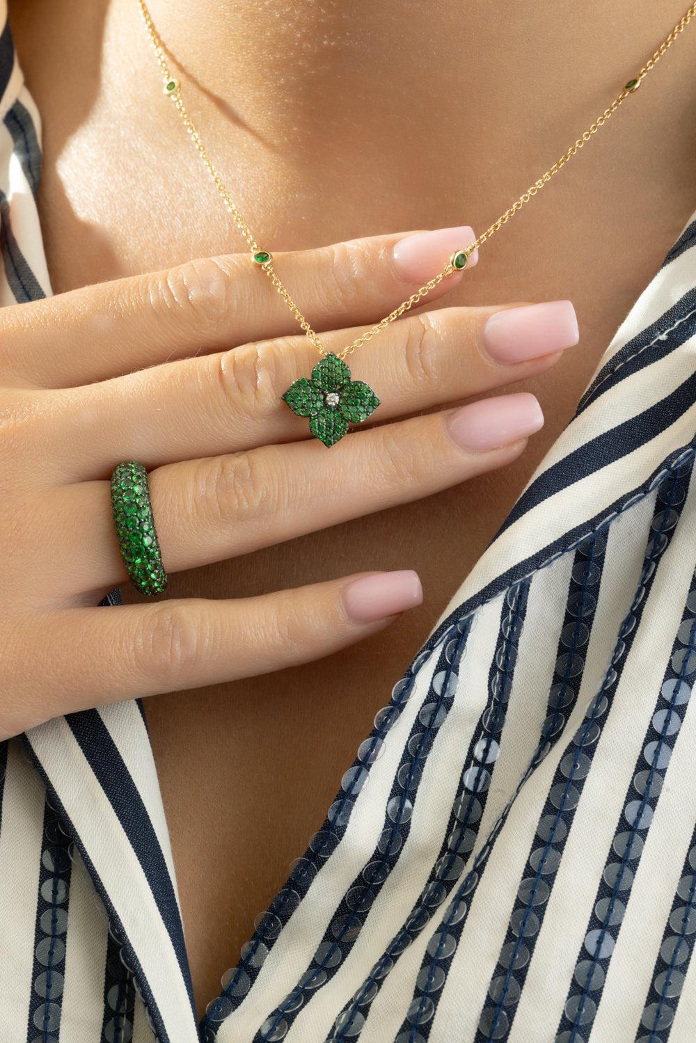 Tsavorite Small Flower Necklace-YELLOW GOLD-JEWELRYFINE JEWELNECKLACE O-PIRANESI