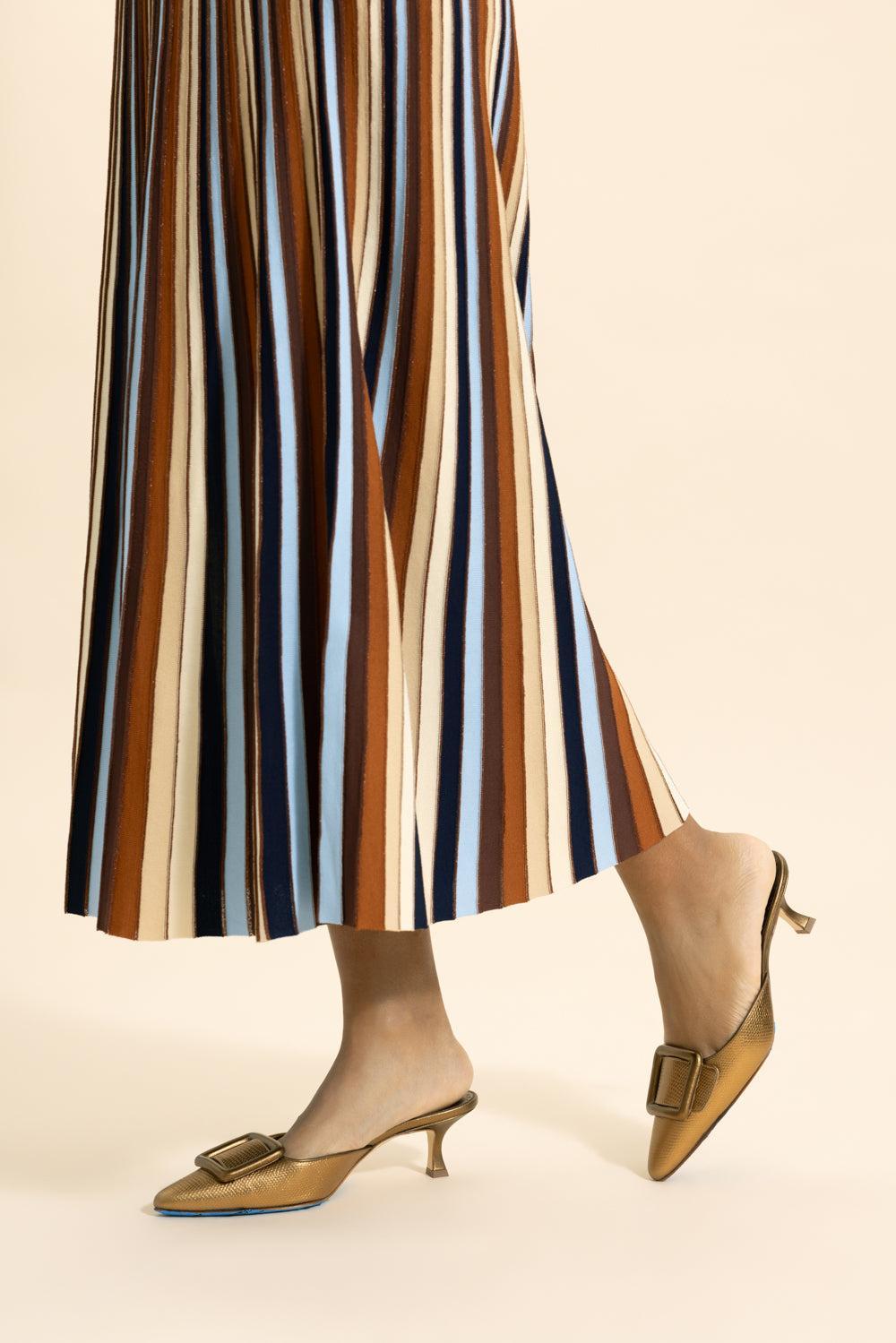 Maysalebi Mule - Yellow Bronze | MANOLO BLAHNIK – Marissa Collections
