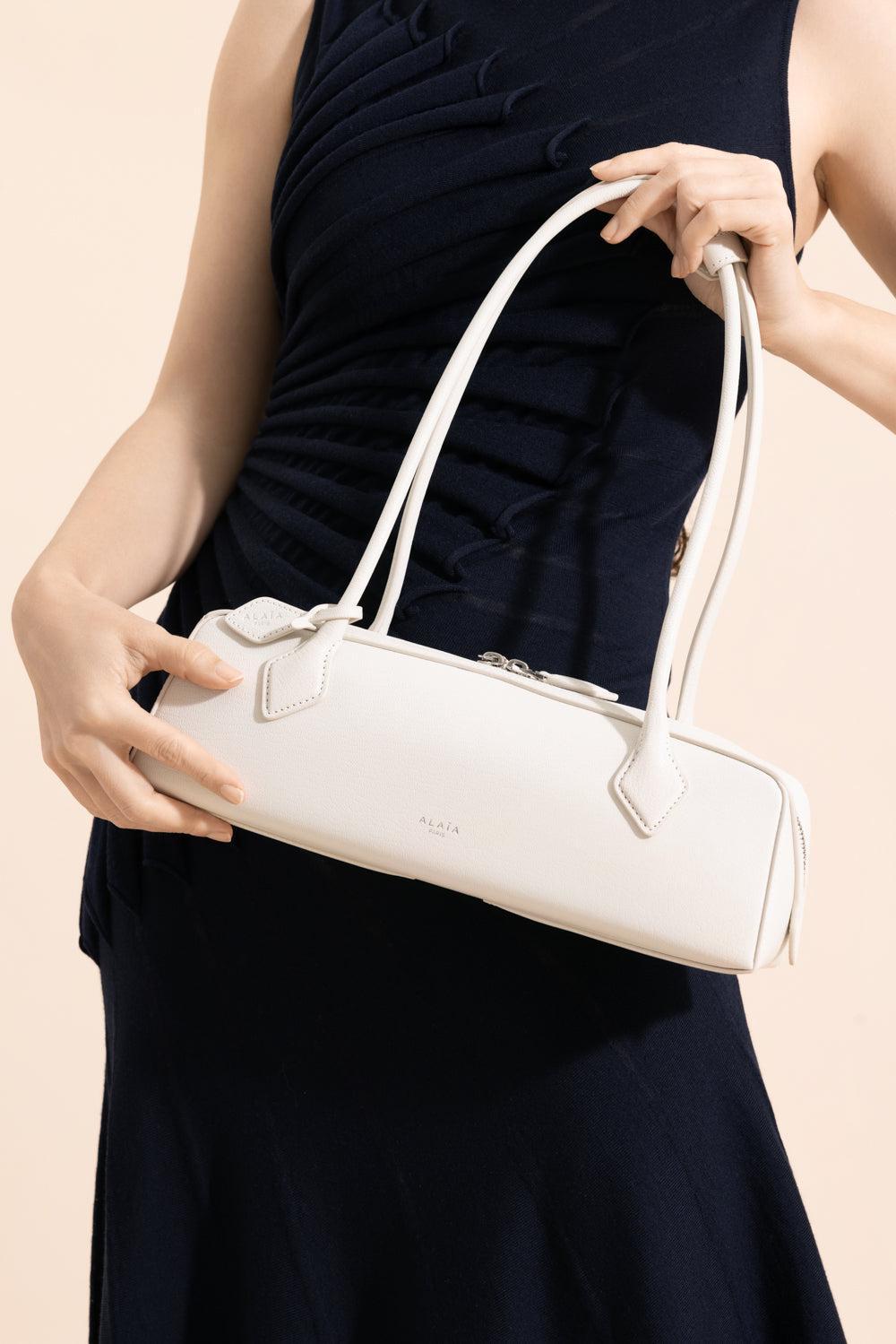 Medium Le Teckel Bag - Ivory-IVOIRE-HANDBAGSHOULDER-ALAÏA