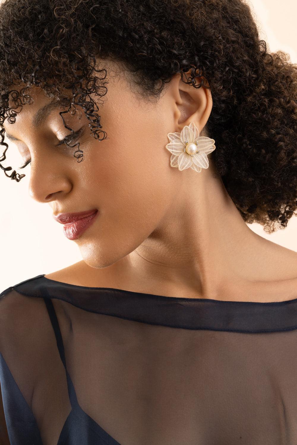 Flower Forma Horse Mane Earrings-YELLOW GOLD-JEWELRYFINE JEWELEARRING-SILVIA FURMANOVICH