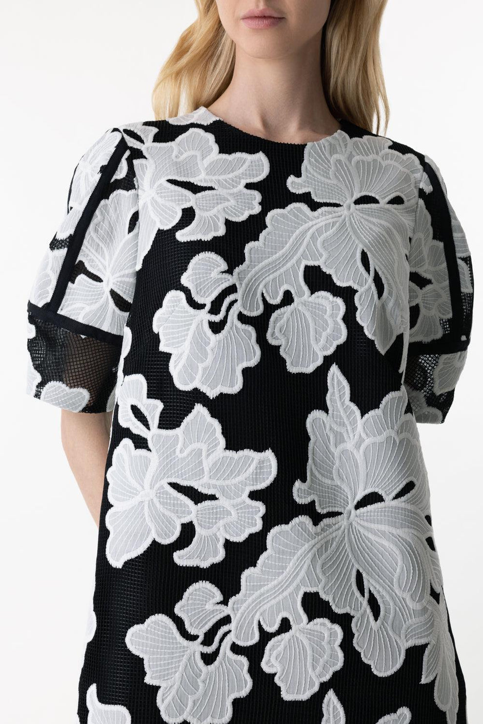 Floral Embroidered Tunic Dress