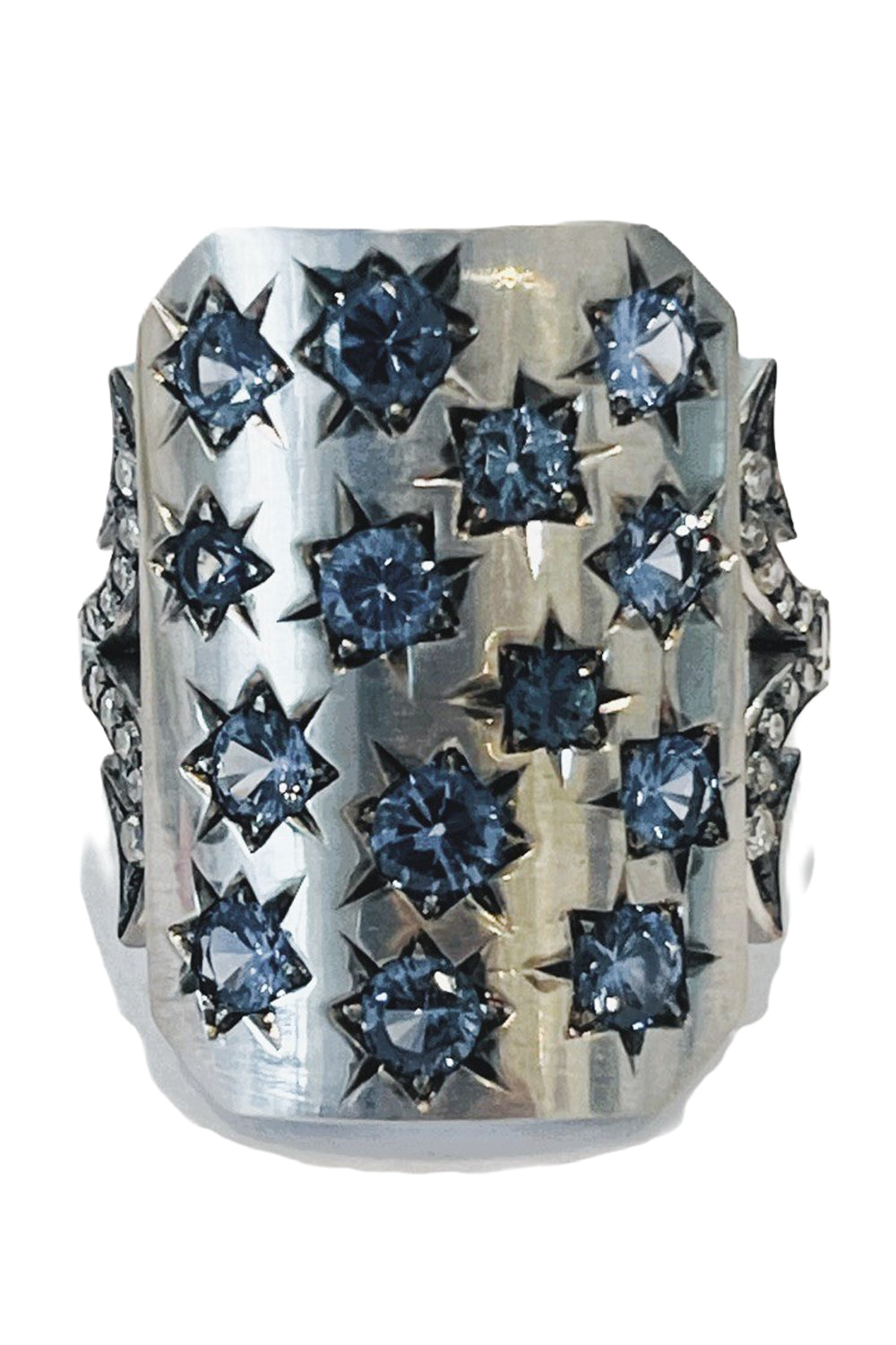 Blue Spinel Diamond Twinkle Ten Table Ring