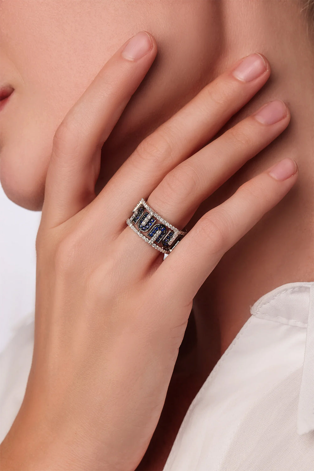 Diamond Blue Sapphire U Band Ring