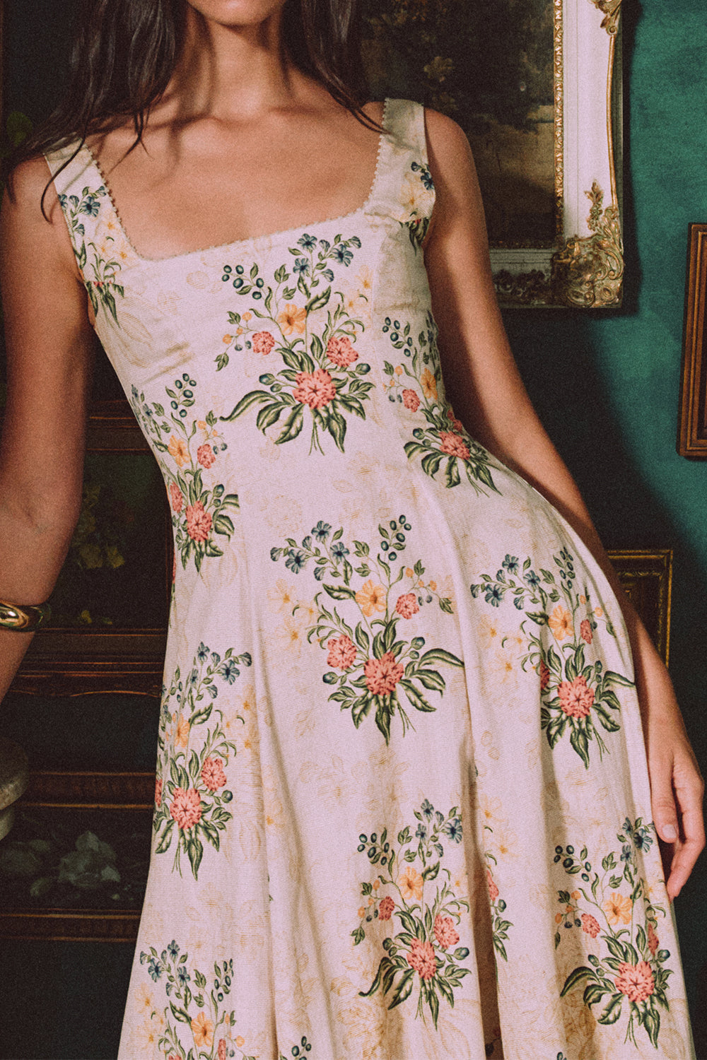 Pistilo Isolda Midi Dress